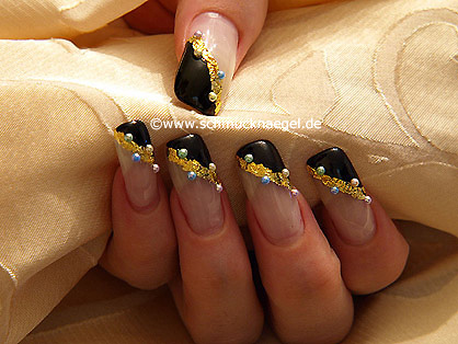  Nailart Motiv mit Blattgold und Halbperlen - Nailart Motiv 127
