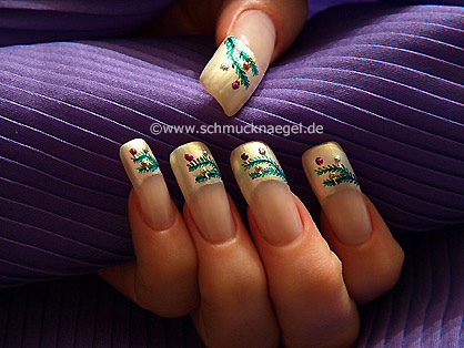  Tannenzweig als Weihnachtsmotiv - Weihnachtsmotiv 5: Nailart Motiv 098