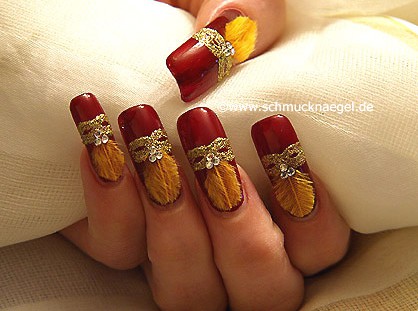 Carnival mask as nail art motif