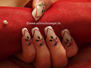 Dried leaves and strass stones