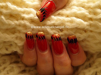 Fingernail motif with pull method