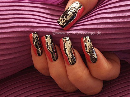 Design with metallic foil