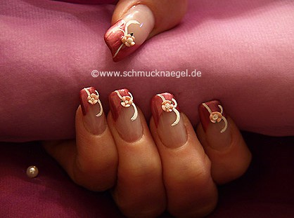 Fingernail motif with ceramic floret