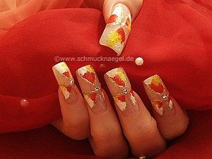 Nail manicure with acrylic