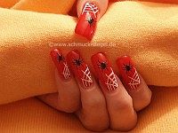 Halloween spider for the nails