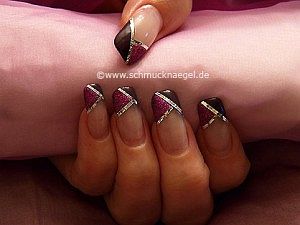 Holograma y nail art liner en fucsia-glitter