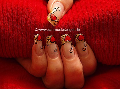 San Valentín motivo corazón con esmalte