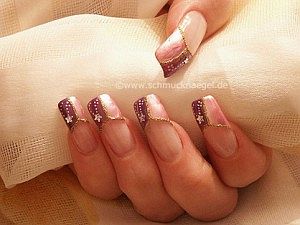 Uñas francesas con piedra strass