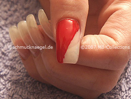 Nagellack in der Farbe rot