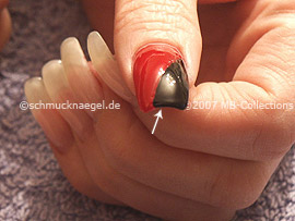 Nagellack in der Farbe schwarz