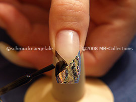 Nagellack in der Farbe schwarz