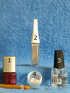 Produkte für das Fingernagel Motiv mit sternförmigem Strassstein - Nagellack, Nailart Liner, Strasssteine, Spot-Swirl, Klarlack