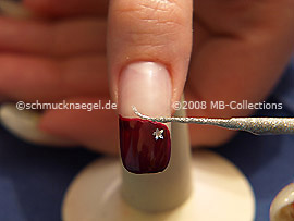 Nailart Liner in der Farbe silber-glitter