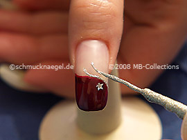 Nailart Liner in der Farbe silber-glitter