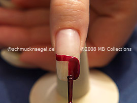 Farbe mit gleichmäßigen Pinselstrichen auftragen