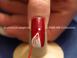 Nailart Liner in der Farbe rot