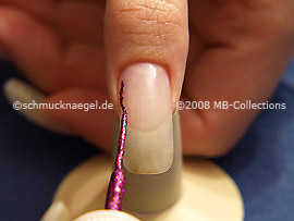 Nailart Liner in der Farbe pink-glitter