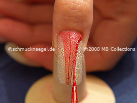Nailart Liner in der Farbe rot-glitter