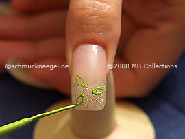 Nailart Liner in der Farbe hellgrün