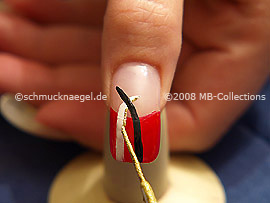 Nailart Liner in der Farbe gold-glitter