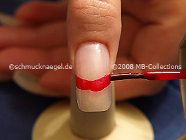 Nagellack in der Farbe rot