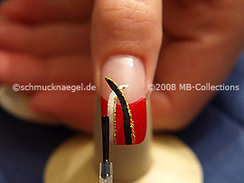 Der Klarlack schützt das Design