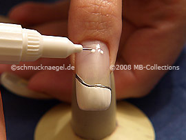 Nailart Pen in der Farbe weiß