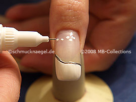 Nailart Pen in der Farbe weiß