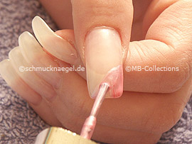 Nagellack in der Farbe rosa