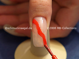 Neon-Nagellack in der Farbe orange