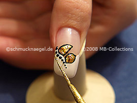 Nailart Liner in der Farbe gold-glitter