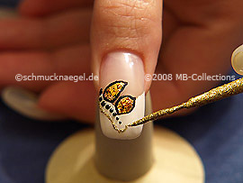 Nailart Liner in der Farbe gold-glitter