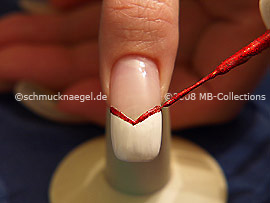 Nailart Liner in der Farbe rot-glitter