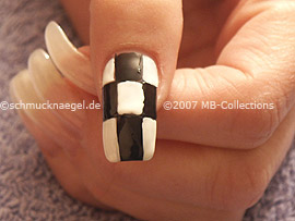 Nagellack in der Farbe weiß
