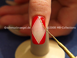 Nailart Liner in der Farbe gold-glitter