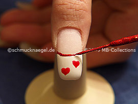 Nailart Liner in der Farbe rot-glitter