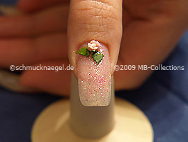 Keramik-Blume und Pinzette