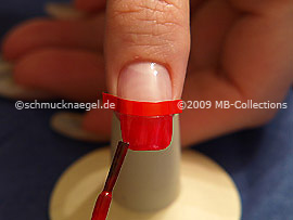 Nagellack in der Farbe rot