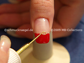 Nailart Liner in der Farbe gold-glitter