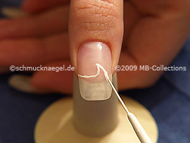 Nailart Liner in der Farbe weiß