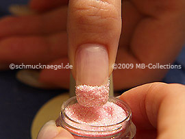 Glitter-Pulver in der Farbe rosa