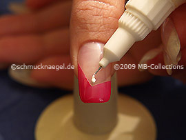 Nailart Pen in der Farbe weiß