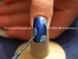 Nailart Liner in der Farbe türkis