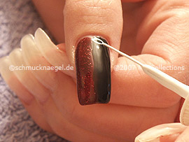 Nailart Liner in der Farbe weiß