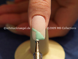 Spot-Swirl und Farbgel in mint