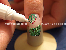 Nailart Pen in der Farbe lavendel