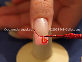Nailart Liner in der Farbe rot-glitter