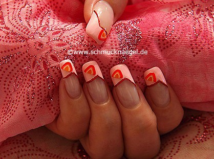 Fingernagel Motiv mit Fimo-Frucht