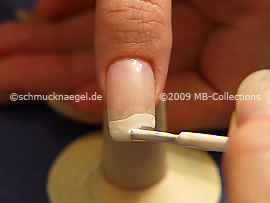 Nailart Pen in der Farbe blau-grau