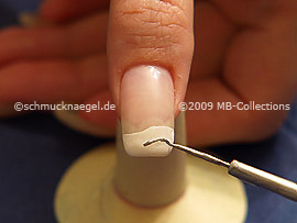 Nailart Liner in der Farbe silber